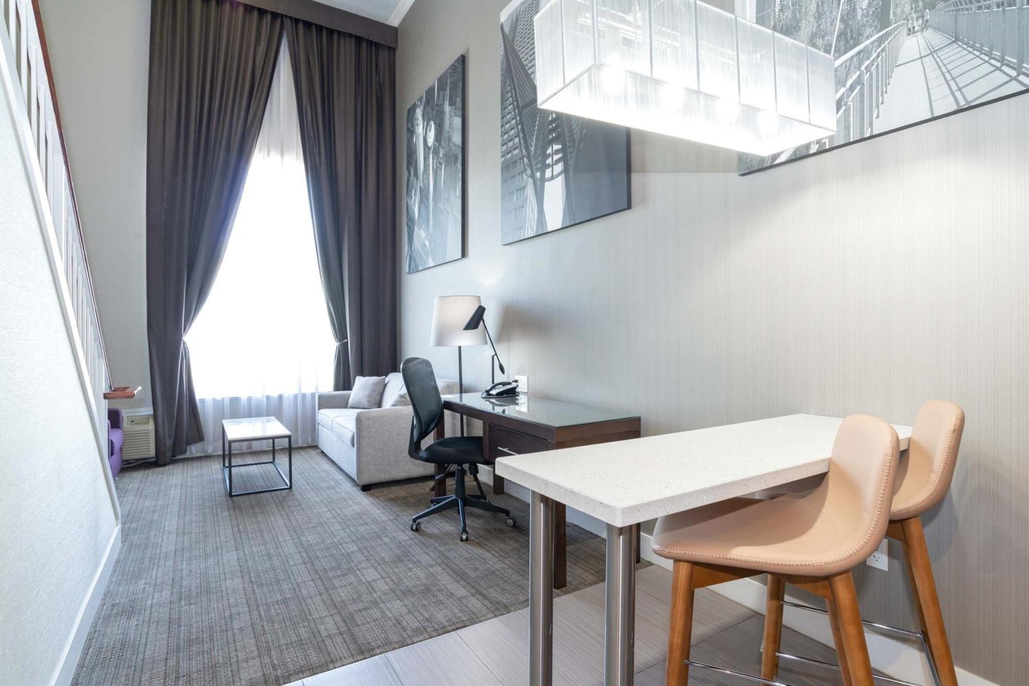 Sandman Signature Winnipeg Airport Hotel & Suites Εξωτερικό φωτογραφία